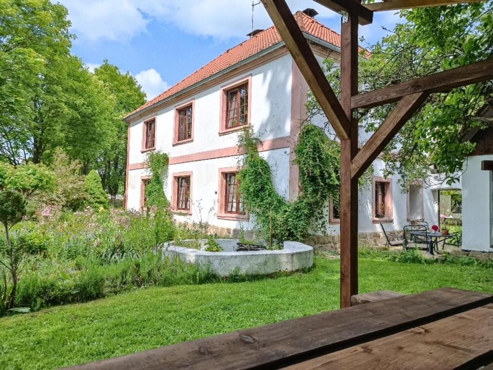 Ubytovani Pod Jilmem Zumberk Zewnętrze zdjęcie